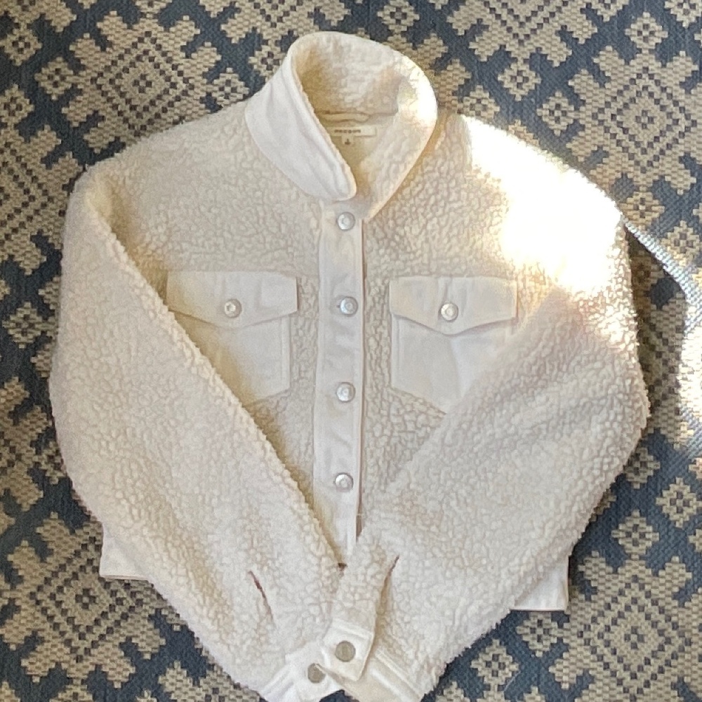 Cream PacSun Fleece Jacket Size Small